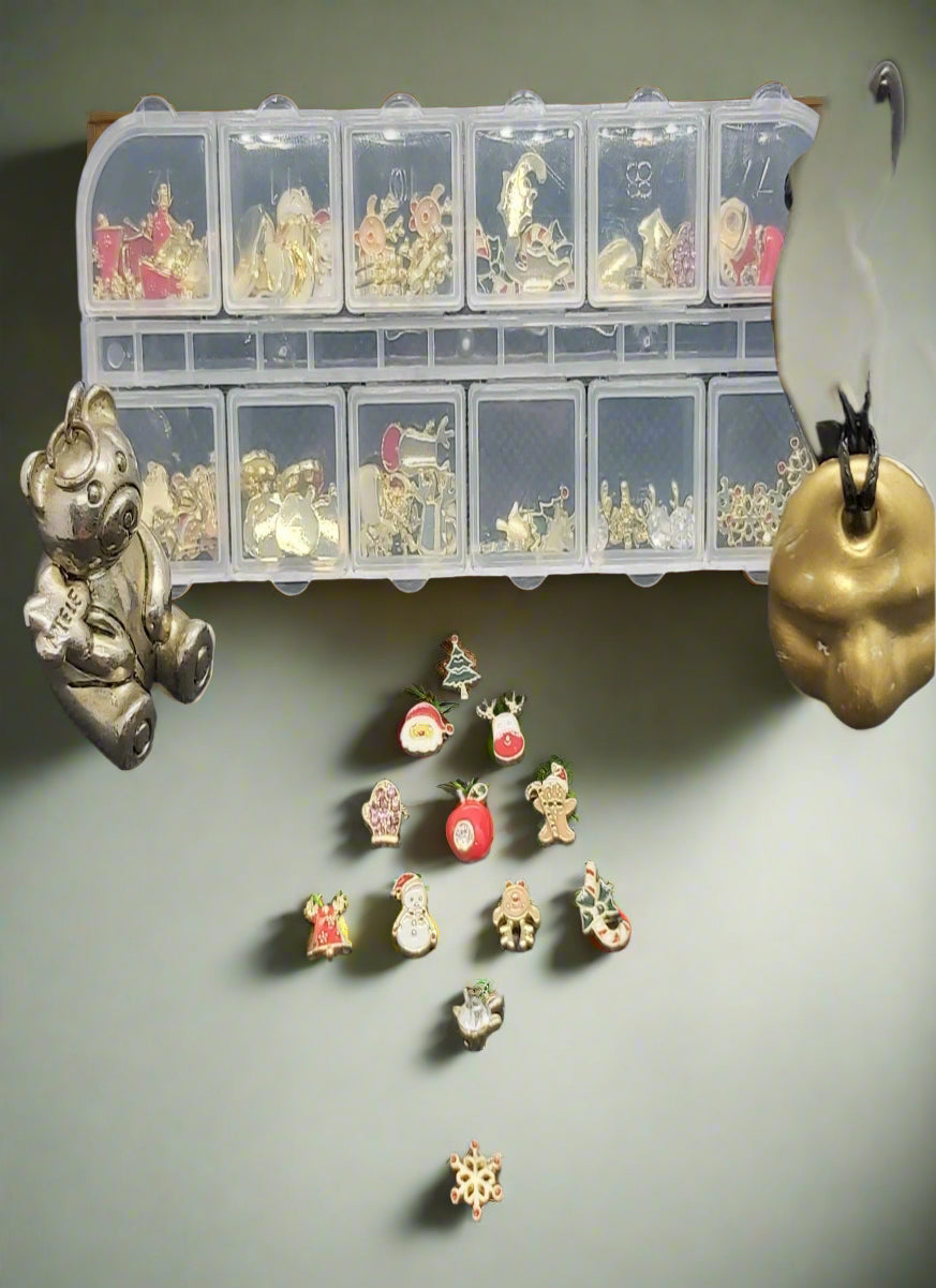 Charms Natalizi con Scatola 12 griglie Il mondo di Antofashionails
