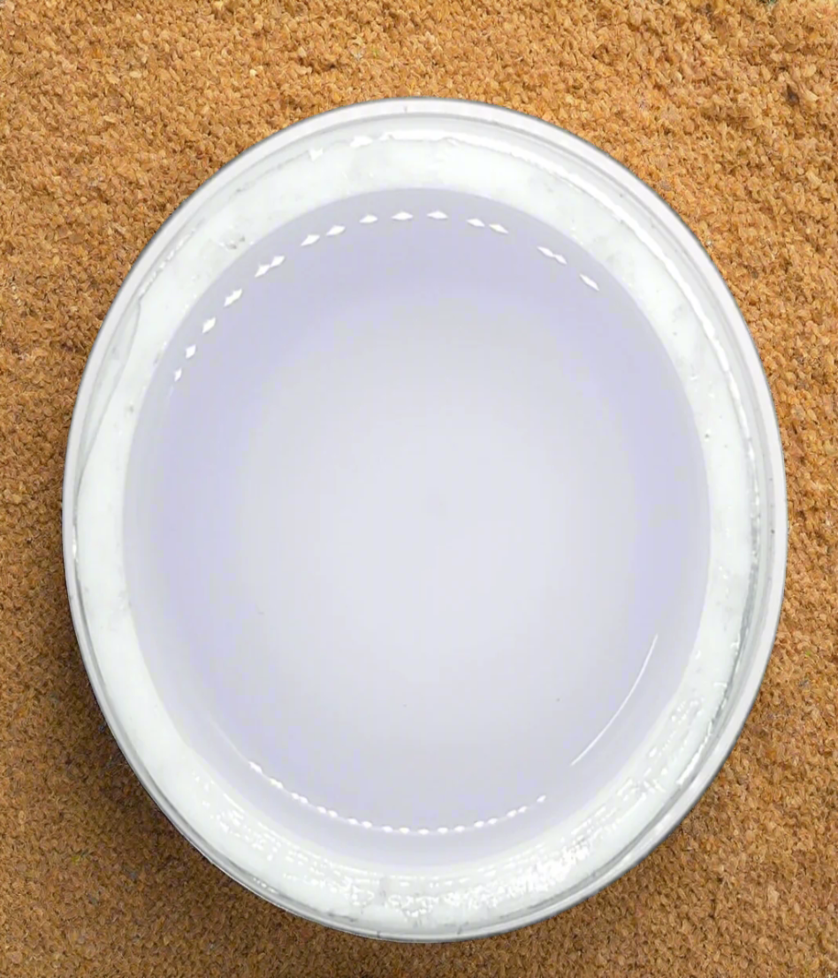 SELF-LEVELING CRYSTAL