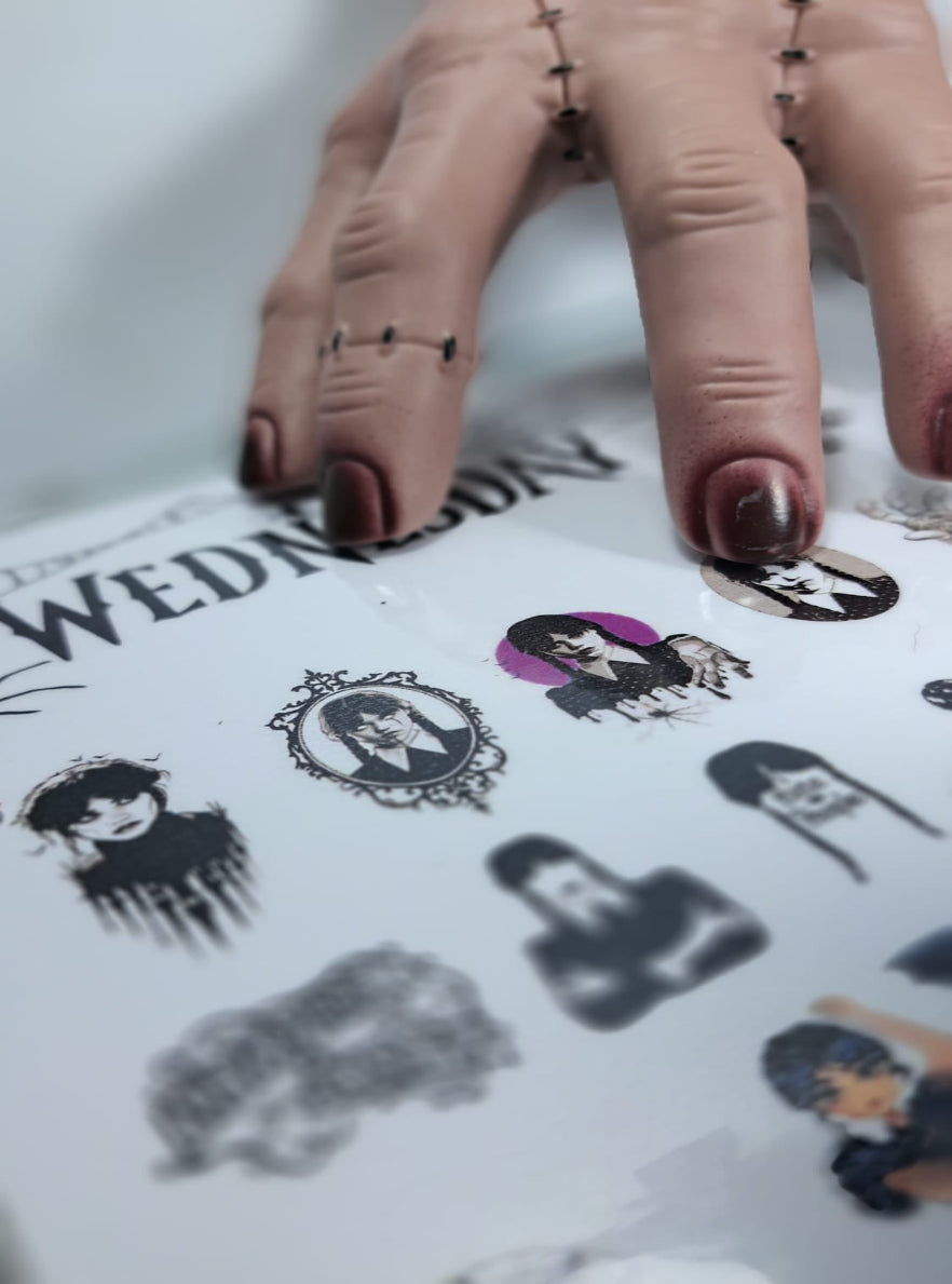 Sticker Book Nails di Fenixs Nail Holiday Edition