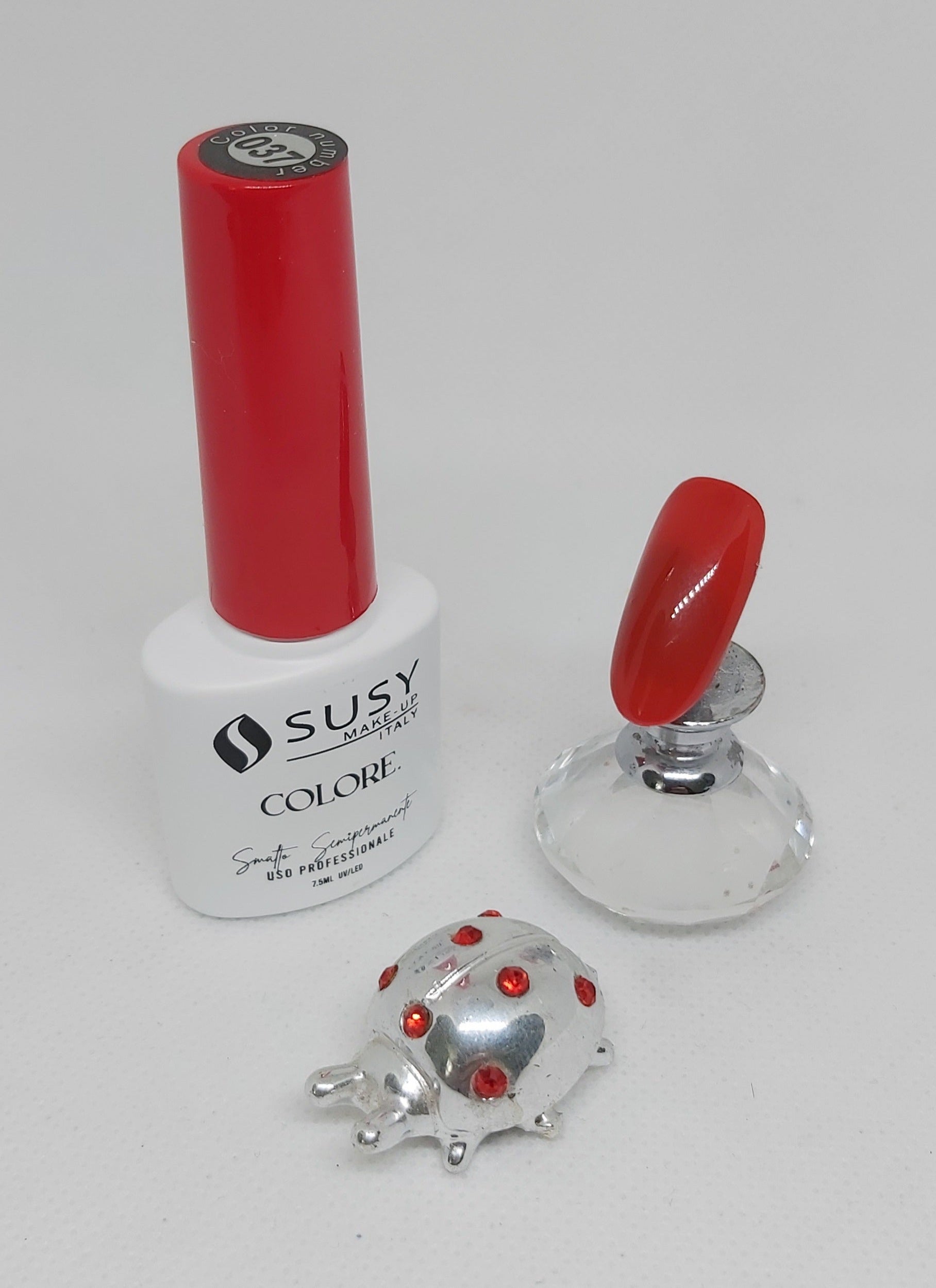 Gel color Susy N° 037 Il mondo di Antofashionails